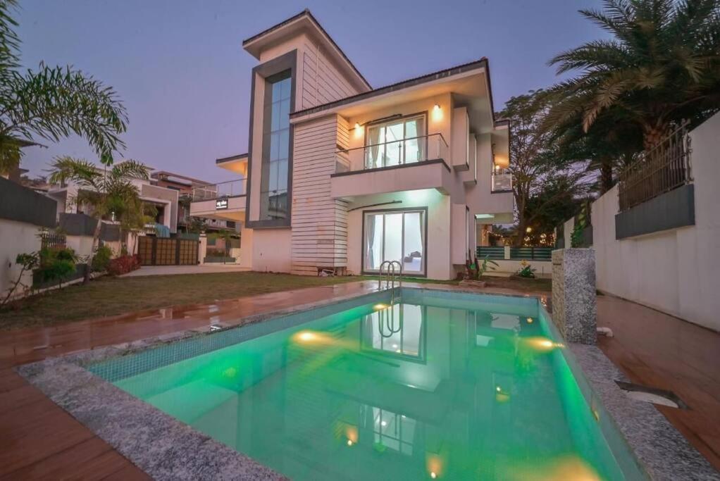 Royal Paradise Villa Lonavala Exterior photo