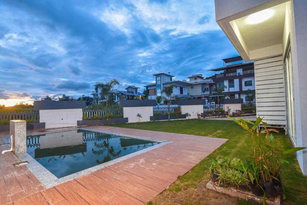Royal Paradise Villa Lonavala Exterior photo