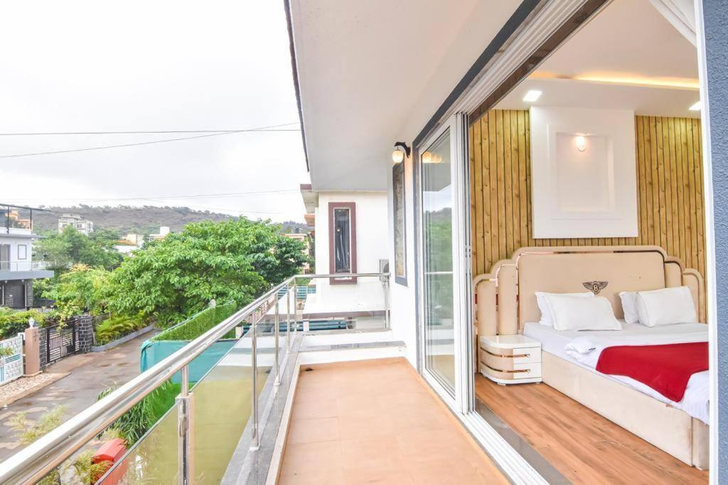 Royal Paradise Villa Lonavala Exterior photo